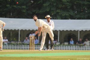 Cricket bowl